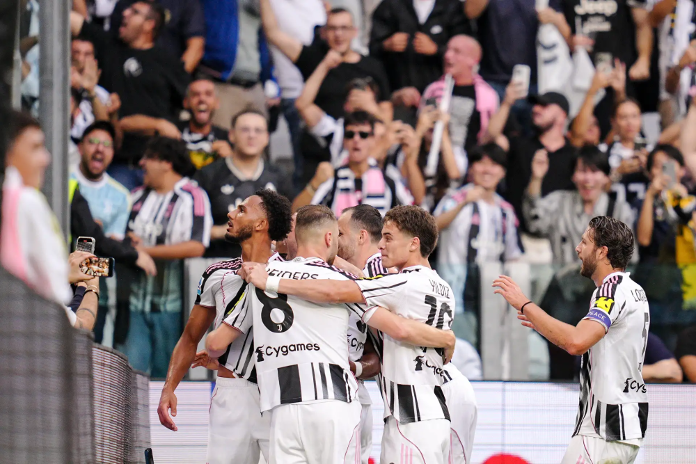 上折射出 上折射出