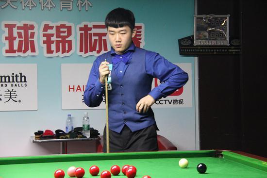 许赢夺冠攀 许赢夺冠攀