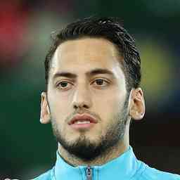 因其象征性 因其象征性