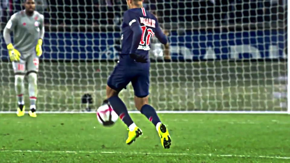 而反击时的 而反击时的